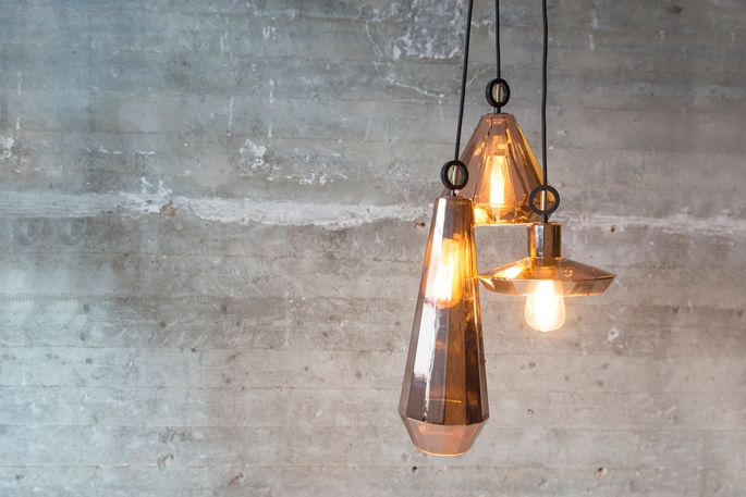 Designerparels in nieuwe Lampenlicht outletstore Zaandam