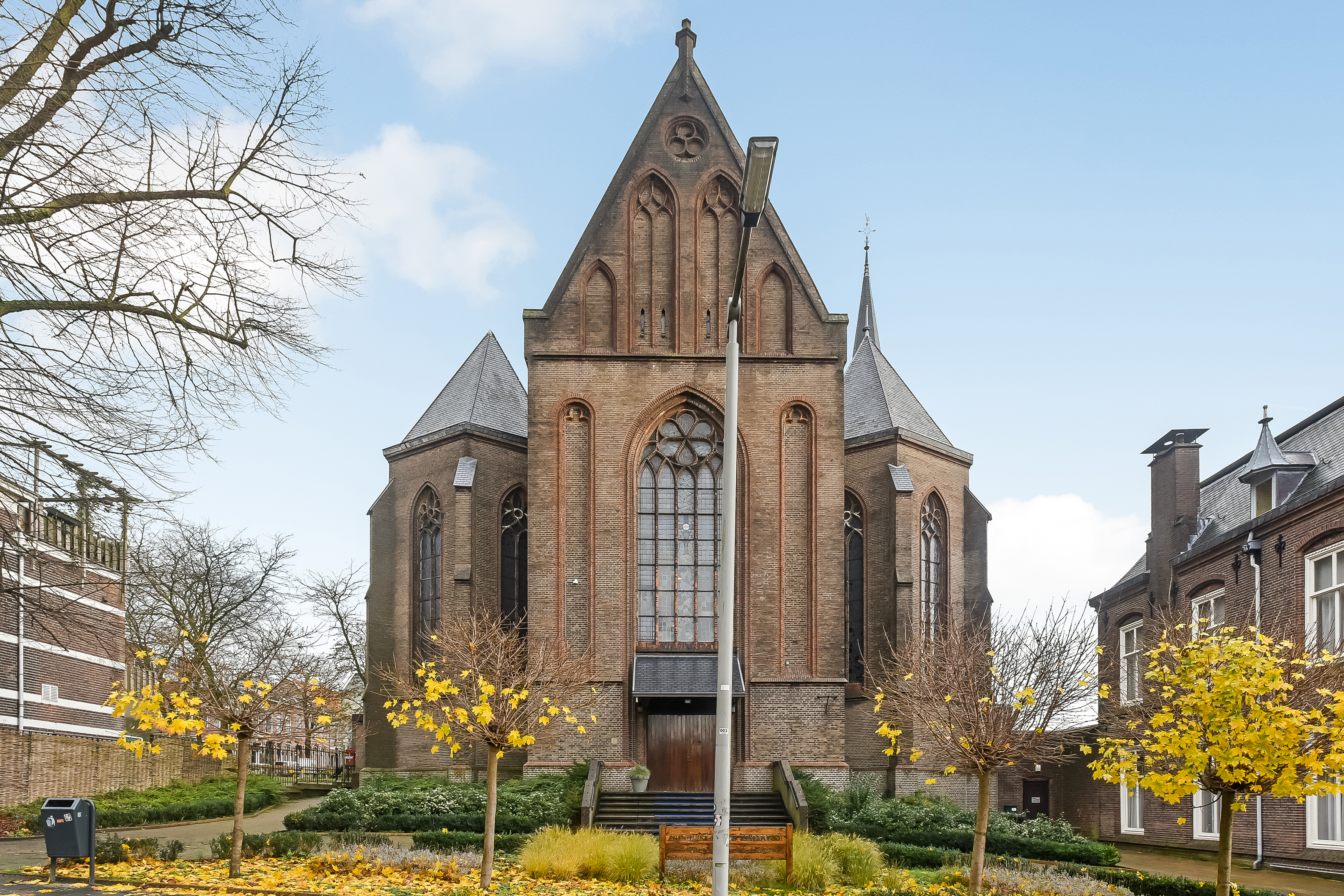 Strijbosch Thunnissen Verkoopt Sint Jan de Doperkerk in Arnhem