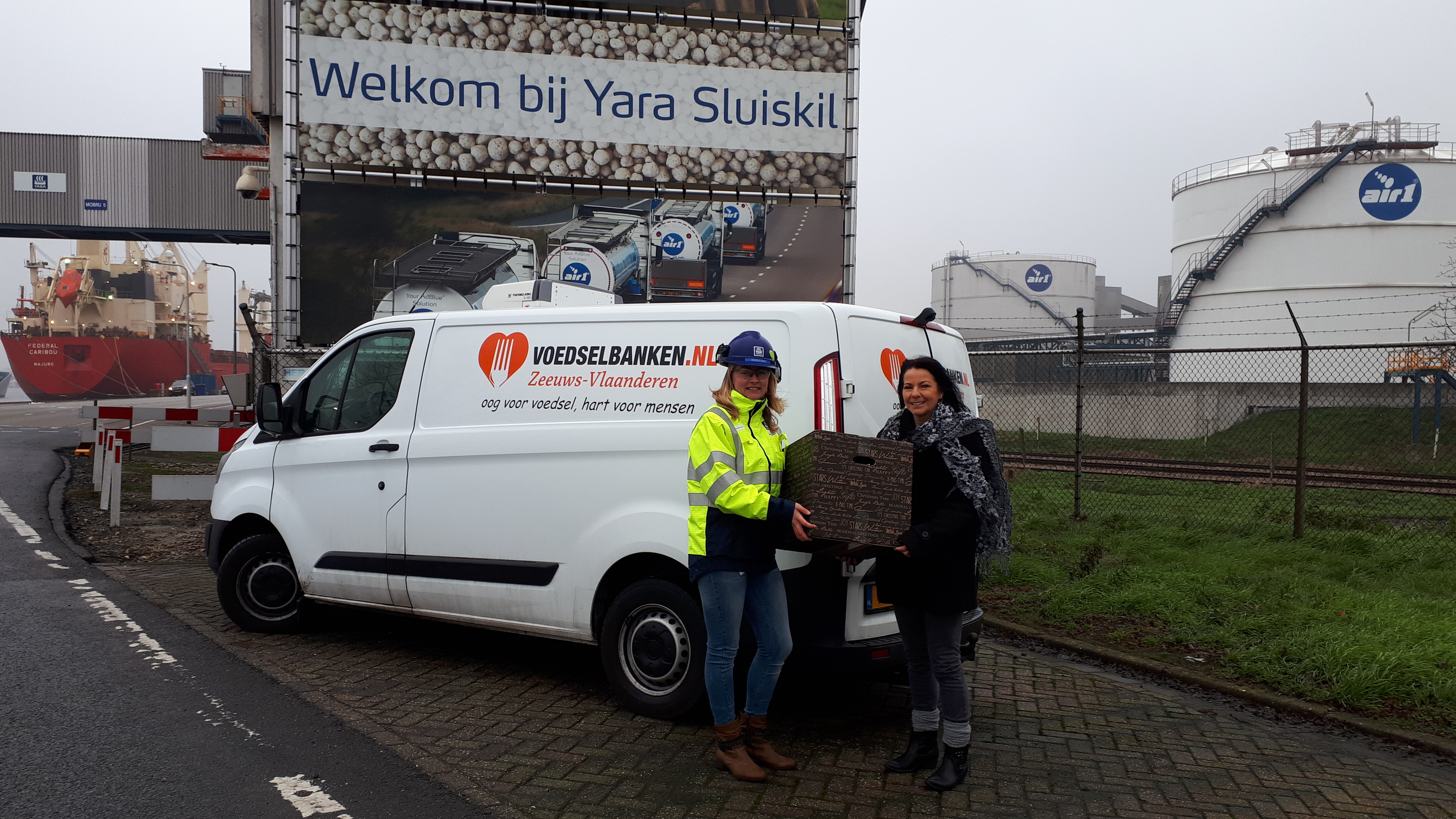 Yara Sluiskil steunt voedselbank Zeeuws-Vlaanderen