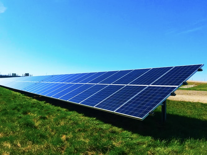 Zonneplan heeft eigen praktijkopleidingscentrum gericht op energietransitie